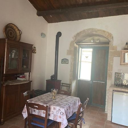 הוילה פלאצולו אקריידה Casa Martina מראה חיצוני תמונה