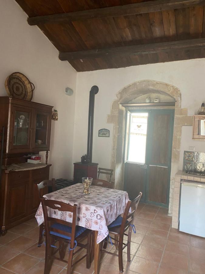 הוילה פלאצולו אקריידה Casa Martina מראה חיצוני תמונה