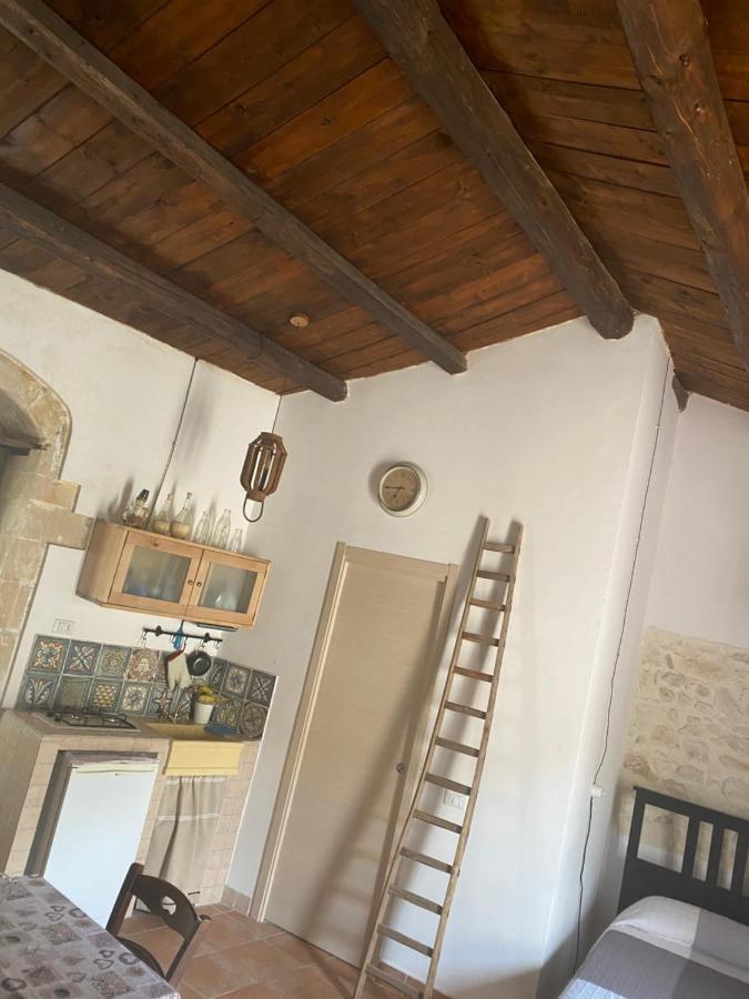 הוילה פלאצולו אקריידה Casa Martina מראה חיצוני תמונה